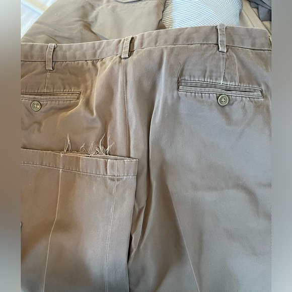 Jos. A. Bank Travelers Khaki Pants Tailored Fit - Picture 5 of 5